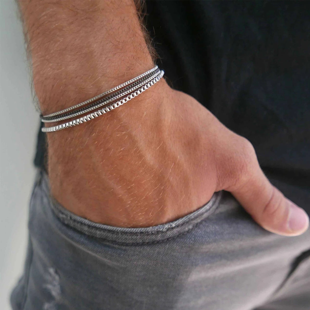 4 pieces of bracelets for man